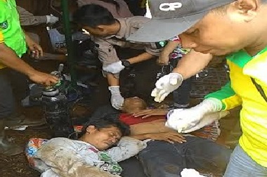 Durian Menggoda, Pengunjung Pesta Kenduren Ricuh Lalu Pingsan 