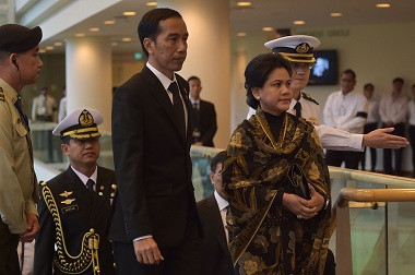 Jokowi dan Ibu Negara Hadiri Prosesi Penghormatan Lee Kuan Yew
