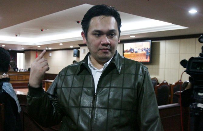 Akibat Olok-olok Olga, Farhat Abbas Kebanjiran Meme