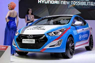 Hyundai Elantra Sport Concept Terparkir di BIMS 2015 