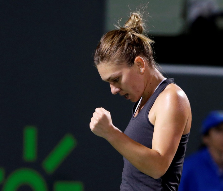 Halep Rebut Tiket Perempat Final  