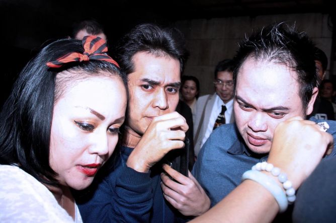 Mak Vera Sewot Dibilang Kendalikan Hidup Olga