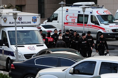 Jaksa Senior Tewas dalam Drama Penyanderaan