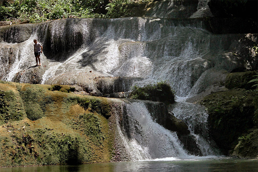 Air Terjun Moramo Butuh Perhatian Pemerintah
