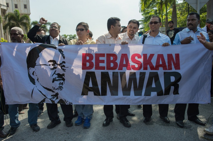 Malaysia Tolak Petisi Pengampunan Anwar Ibrahim
