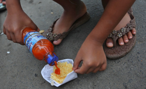 Awan Gelap Keamanan Pangan