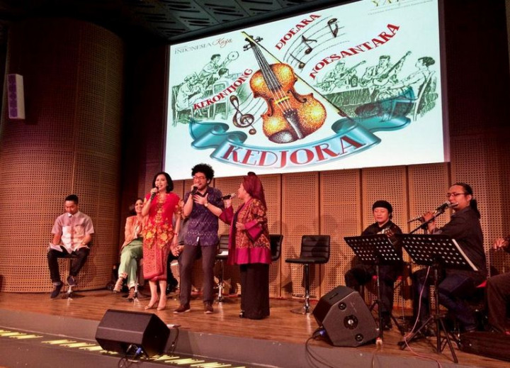 Disamping Bermusik, Kunto Aji Ternak Ayam