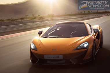 <i>Sportscar Entry Level</i> Inggris McLaren 570S Meluncur di NYAS 2015