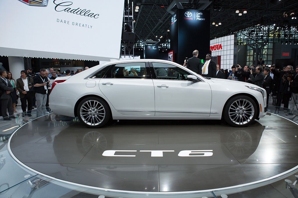 Cadillac CT6 Pesaing Berat Pasar Sedan Premium