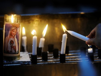 Jumat Agung, Gereja Katedral Gelar Misa Tiga Kali