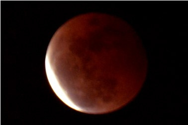 Astronom Manfaatkan Gerhana Bulan Total untuk Menghitung Ulang <i>Ephemeris</i>