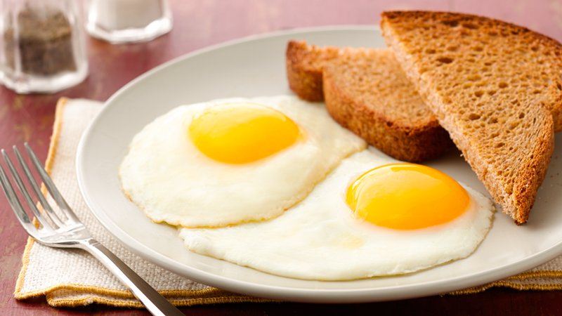 Foto: Sarapan telur dan roti gandum / tablespoon.com
