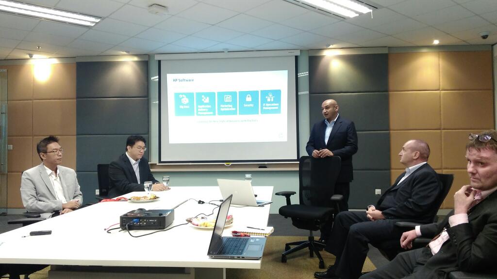 Acara perkenalan HP Extream di HP Office, Jakarta Selatan