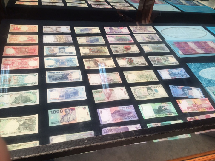 Ternyata RI Produksi Mata Uang Nepal, Somalia & Argentina <i>Lho</i>