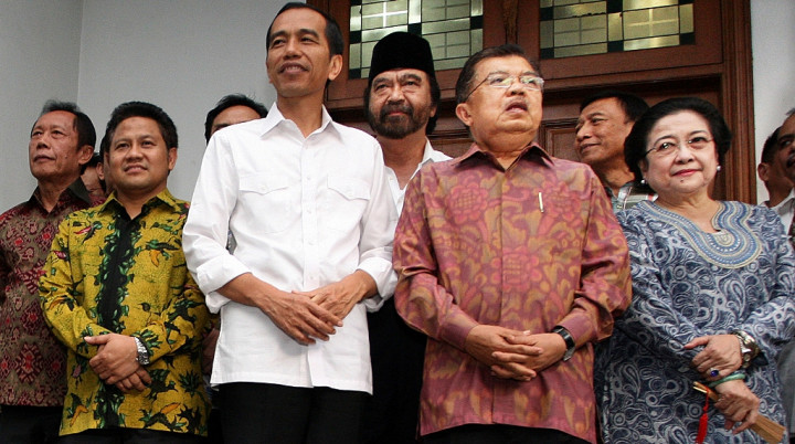PDIP Akui KIH dan Jokowi Belum Klop