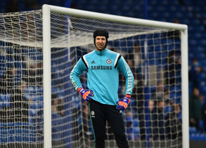 Dua Raksasa Italia Berebut Petr Cech