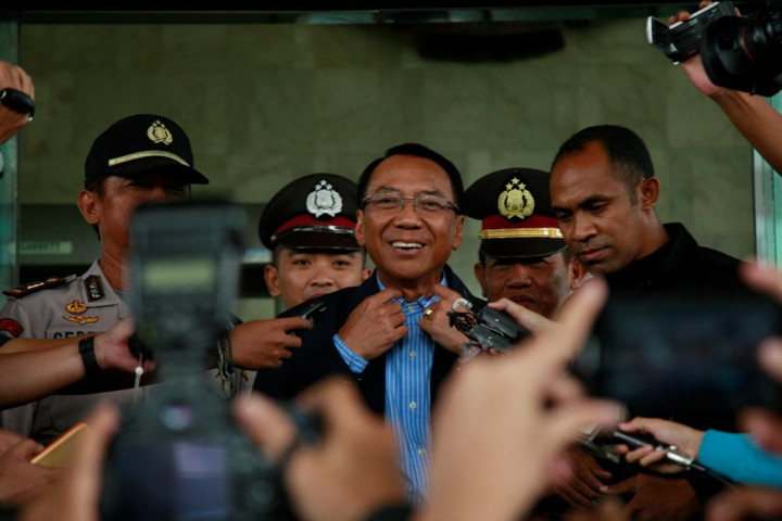 KPK Bakal Panggil Paksa Jero Wacik?