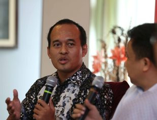 Banyak Politisi PDIP Merasa Punya <i>Hotline</i> ke Jokowi 