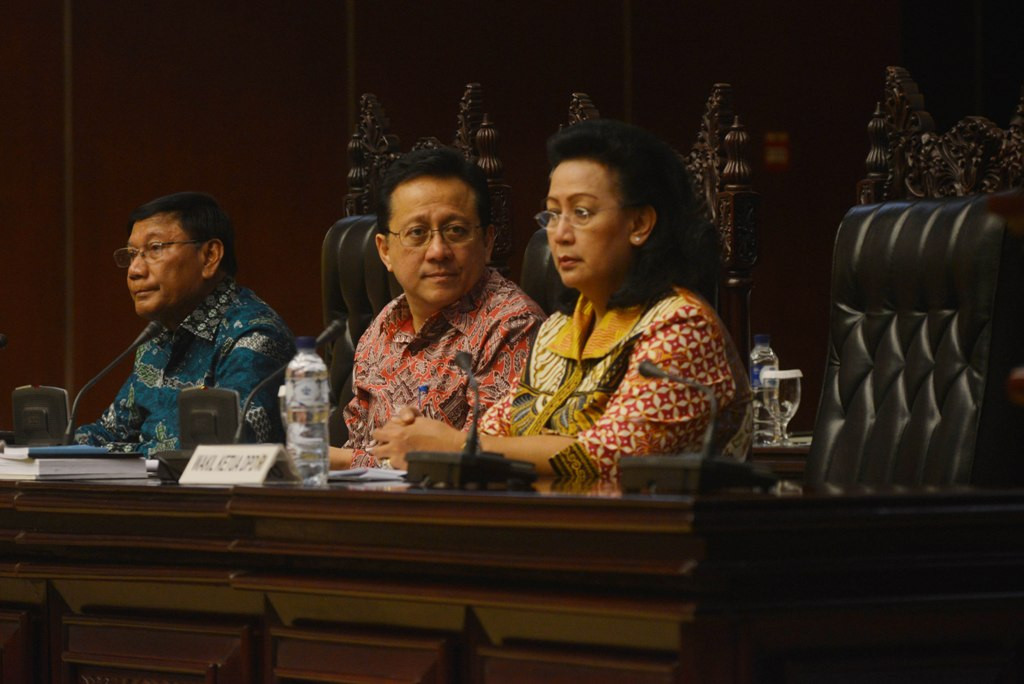Irman Gusman dan Ratu Hemas. (Foto:MI/M. Irfan)