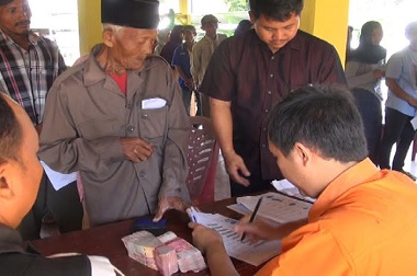 Kakek Meninggal, Cucunya Terima 'Warisan' PSKS