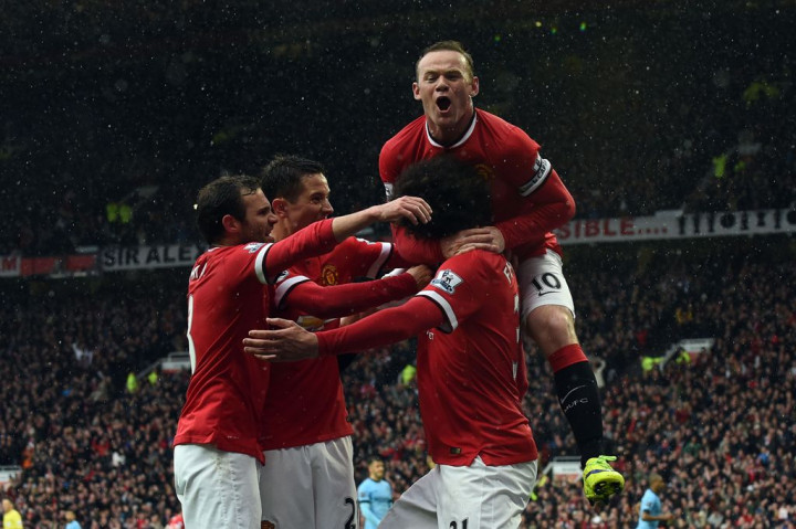 Empat Gol Manchester United Lumpuhkan City