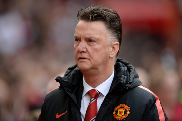 Van Gaal Angkat Jempol untuk Atmosfer Old Trafford