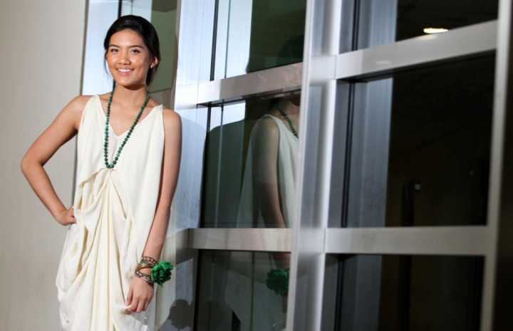 Album Kedua Monita Tahalea Lebih Personal