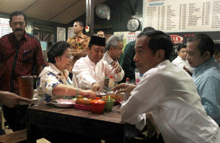 Perbaiki Komunikasi, KIH Harus <i>Kepo</i> ke Jokowi 