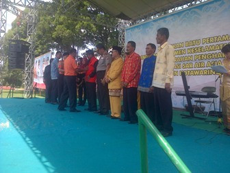 Tiga Nelayan Jadi Anggota Kehormatan Basarnas