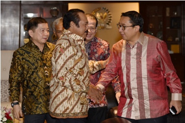 Kunjungi DPR, Suharso Monoarfo Bicarakan Badrodin?