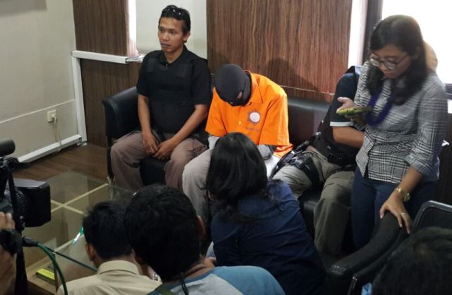 M Prio Santoso (Baju Orange). (Foto: Aedy Azeza)