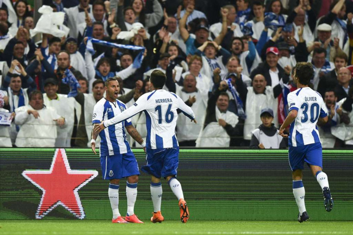 Kejutan, Porto Ungguli Muenchen pada Babak Pertama 