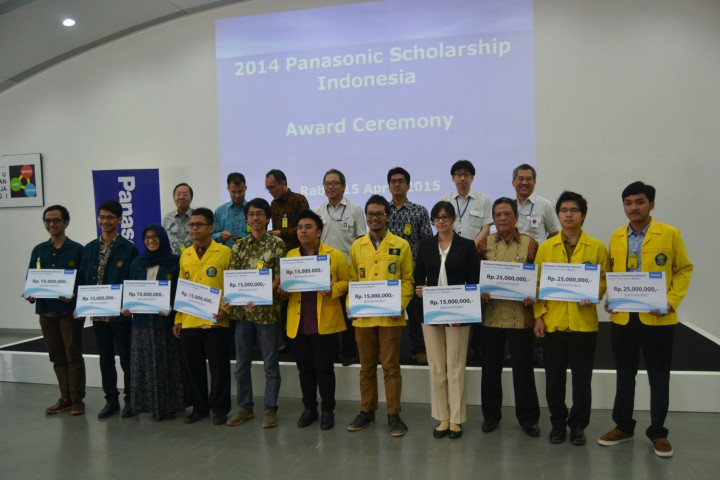 Panasonic Berikan Sejumlah Beasiswa 