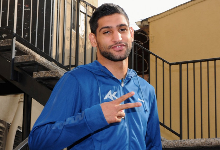 29 Mei, Amir Khan Jumpa Chris Algieri