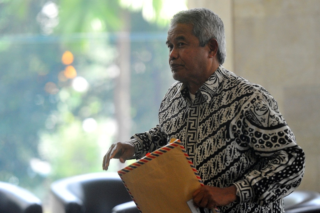 Ketua Umum PSSI Djohar Arifin Husin saat memberikan kesaksikan di KPK terkait kasus proyek Hambalang (Foto: ANTARA FOTO/Wahyu Putro A)