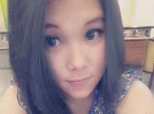 Deudeuh Dikenal Cerdas dan Rapih