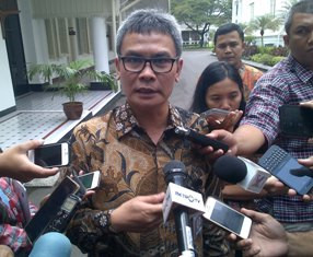 Johan Budi Optimistis Badrodin Mampu Cairkan Suasana KPK-Polri