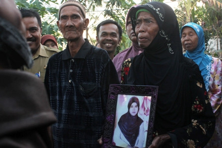 Kampung Halaman Karni Dikenal sebagai Desa TKI