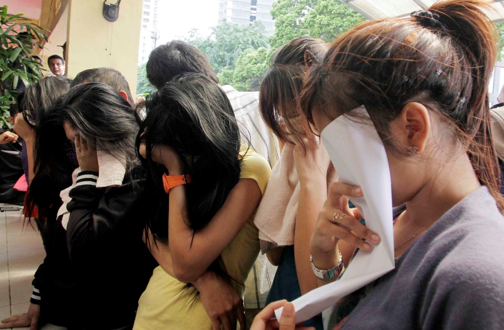 Tersangkang pelaku prostitusi online yang ditangkap Polda Metro Jaya 2012 lalu. Foto: Angga Yuniar/MI