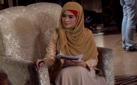 Yulia Rachman Dinikahi Pengusaha