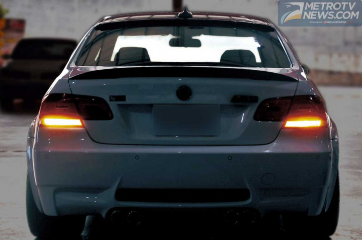 Awas! Salah Kaprah Lampu Hazard Bisa Bikin Celaka