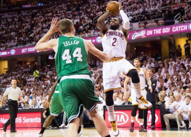 Tiga Tim Unggulan Menang di Laga Pembuka Playoff