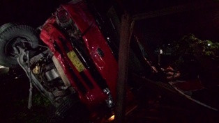 Kecelakaan Maut Minibus dan Tronton di Bypass Mojokerto, 3 Tewas  