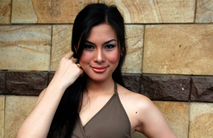 Tips Sehat Anya Dwinov, Minum Air Putih 1 Liter Setiap Pagi