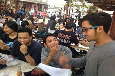 Relawan KAA Juga Datang dari Luar Pulau Jawa