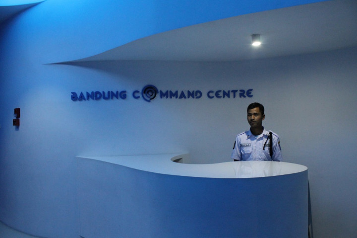 Mengunjungi Bandung Command Center 