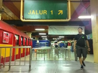 Dibuka Lebih Cepat, Halte Transjakarta Koridor 1 Sepi Penumpang