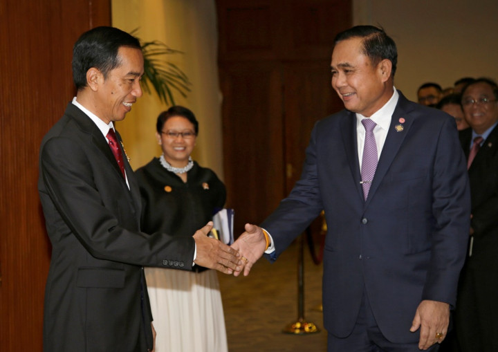 Terima PM Thailand, Jokowi Desak Perlindungan Nelayan WNI
