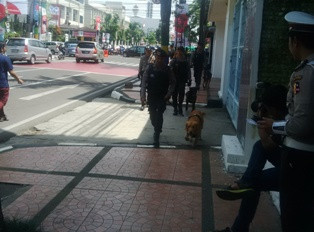 Warga Sudah Dilarang Masuk ke Kawasan Asia Afrika