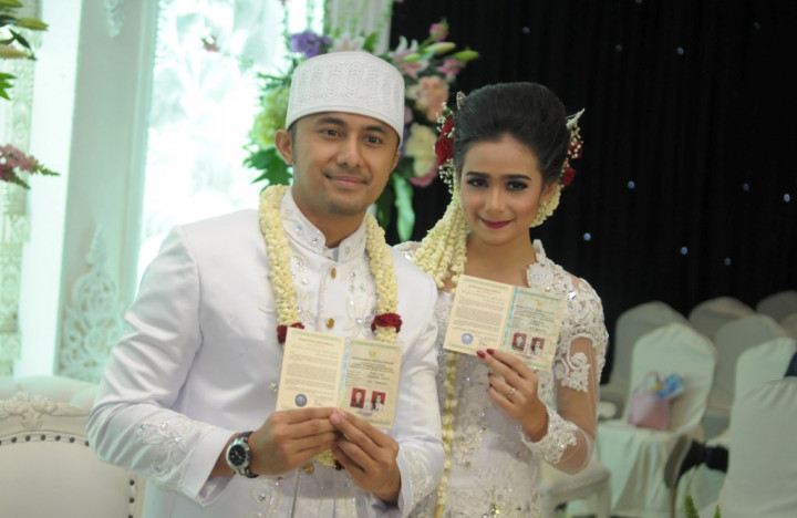Hengky Kurniawan Nikahi Sonya Fatmala